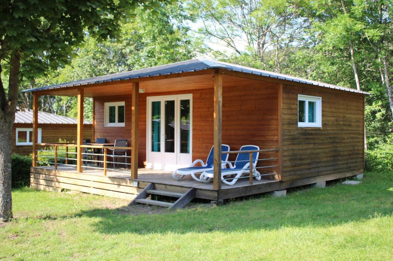 Village De Chalets Et Camping La Pierre De L'Aigle La Breole Екстер'єр фото