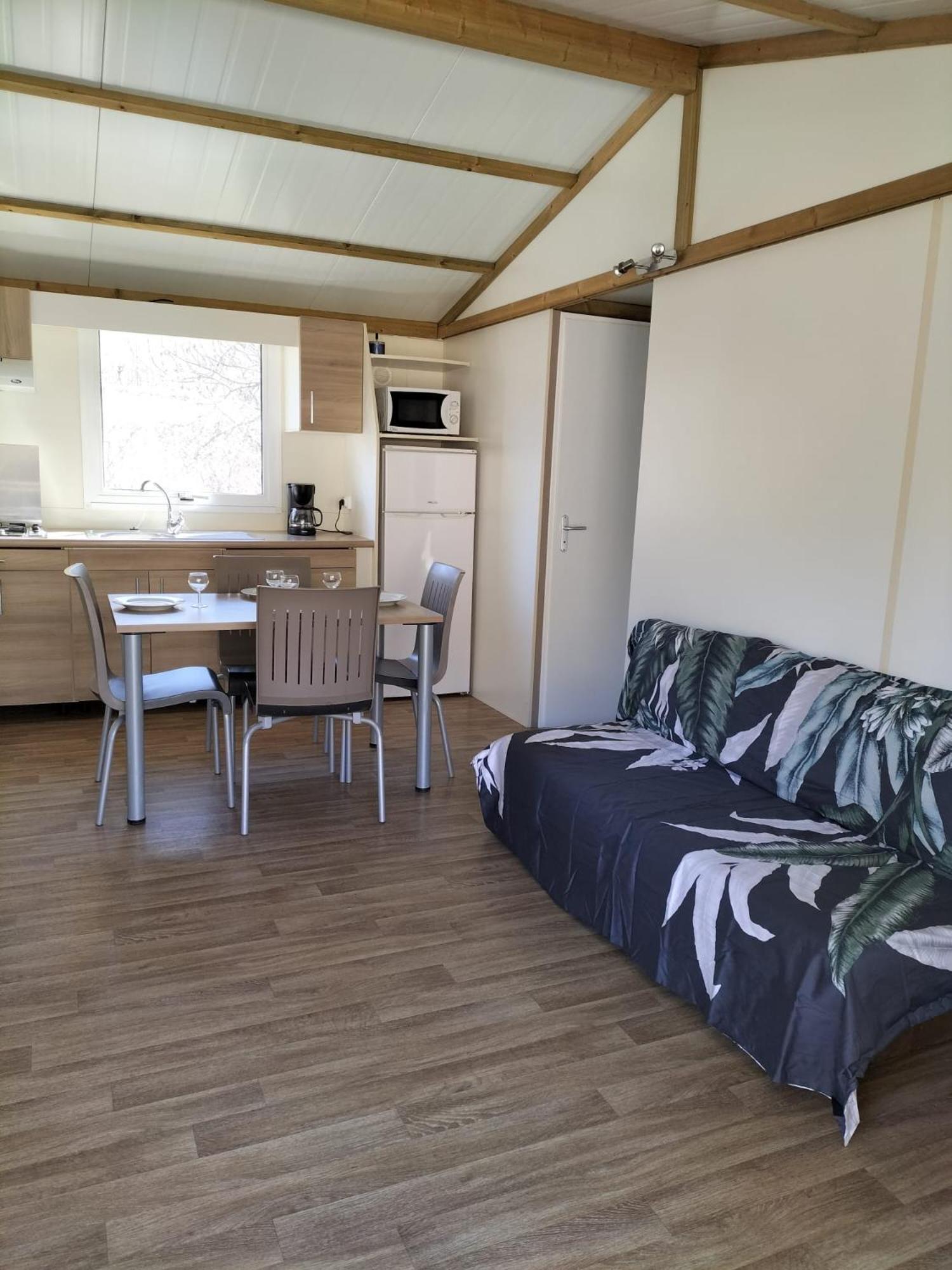 Village De Chalets Et Camping La Pierre De L'Aigle La Breole Номер фото