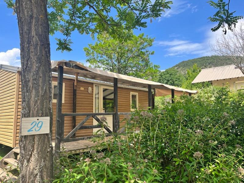 Village De Chalets Et Camping La Pierre De L'Aigle La Breole Екстер'єр фото